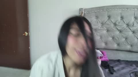 nesuko_kamado online show from 11-16-25, 03:50