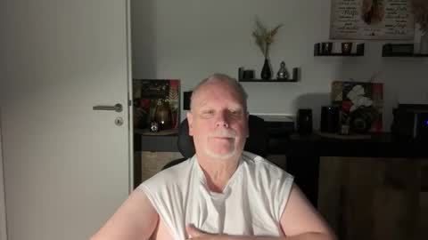 nettermann1968 online show from 11-09-25, 05:50