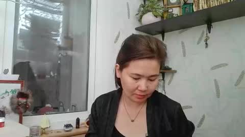 Snapshot of nettie_allie chatting on 12-05-25, 08:23 Nettie Allie online show from 12-05-25, 08:23