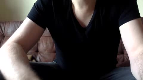 Snapshot of neu242gierig chatting on 03-11-25, 11:23 Neu242Gierig online show from 03-11-25, 11:23