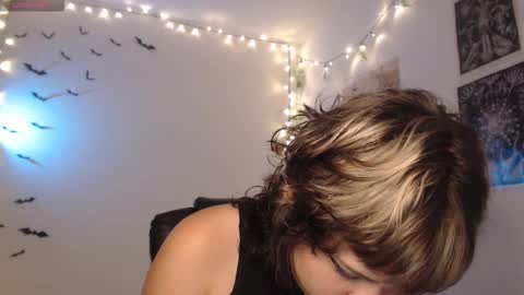 Mar online show from 11-08-25, 05:18