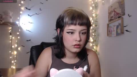 Mar online show from 11-20-25, 03:18