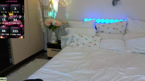 Snapshot of nevergiveup_1 chatting on 03-11-26, 08:59 never give up online show from 03-11-26, 08:59