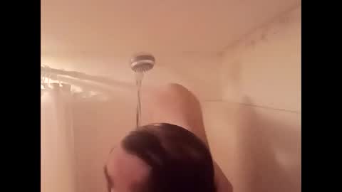 Snapshot of neverseentthatb4 chatting on 01-11-26, 09:53 Matt online show from 01-11-26, 09:53