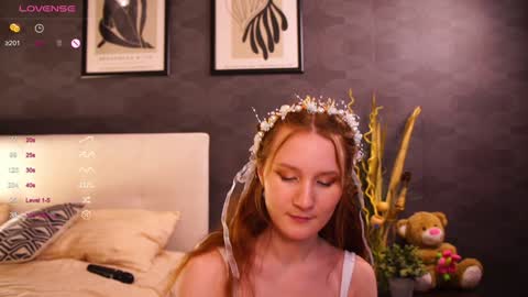 Snapshot of new_boobs chatting on 01-25-25, 01:41 Maria 3 online show from 01-25-25, 01:41