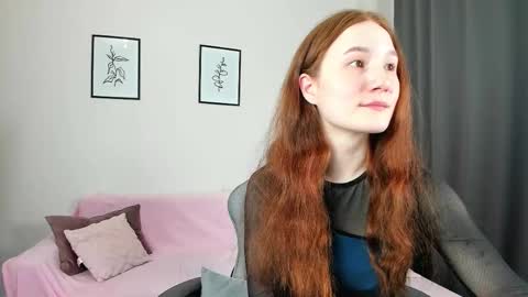 Snapshot of new_boobs chatting on 02-26-25, 04:14 Maria 3 online show from 02-26-25, 04:14