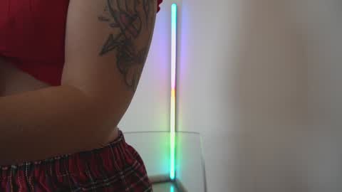 new dee online show from 09-09-25, 08:14