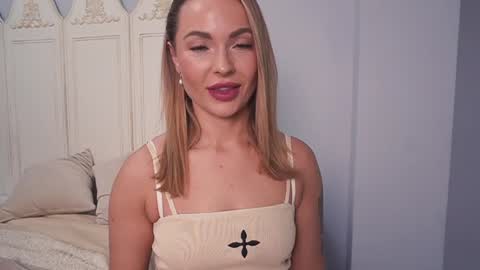 new dee online show from 03-15-26, 11:49