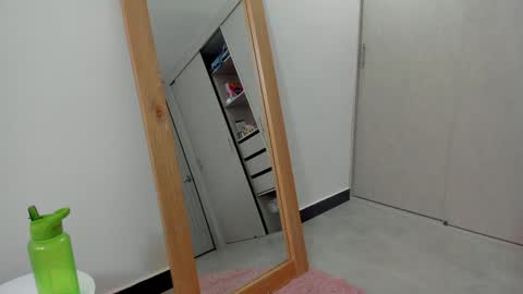   Samanta Sofia  online show from 12-12-24, 05:37