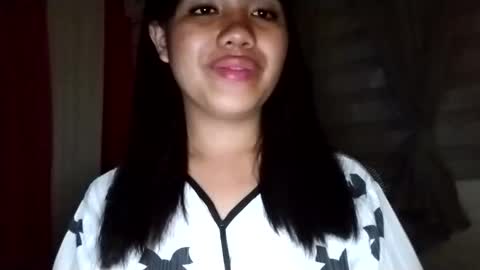 Snapshot of new_jasmine_here chatting on 02-15-26, 02:47 Jazz online show from 02-15-26, 02:47