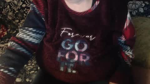 Lilly  online show from 02-20-25, 05:18