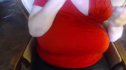 Lilly  online show from 11-22-25, 09:19