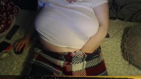 Lilly  online show from 05-21-26, 02:07