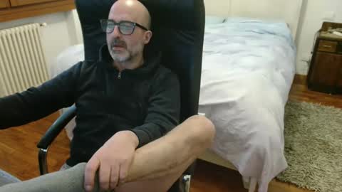 simi online show from 03-01-26, 12:40