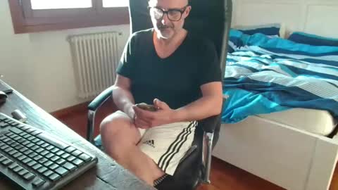 simi online show from 04-06-26, 04:52