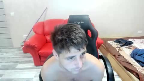 Snapshot of newboy69_ chatting on 09-30-25, 12:15 newboy69_ online show from 09-30-25, 12:15