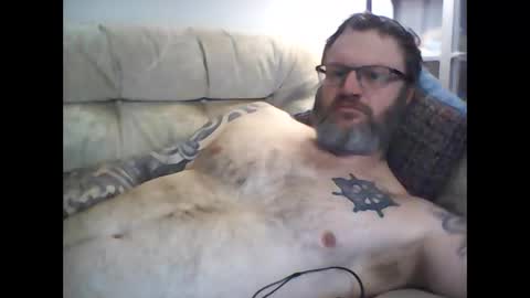 Snapshot of newbreed666 chatting on 02-15-26, 06:04 NEWBREED666 online show from 02-15-26, 06:04
