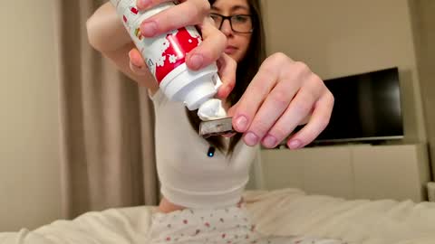 newchloe18 online show from 02-09-26, 11:09