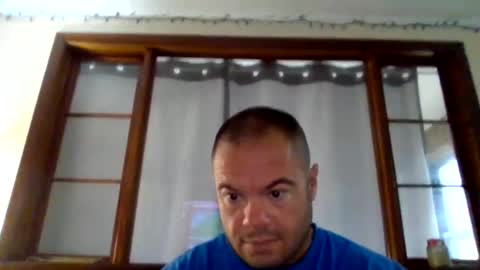 Snapshot of newguy81240 chatting on 09-20-25, 02:40 Newguy81240 online show from 09-20-25, 02:40