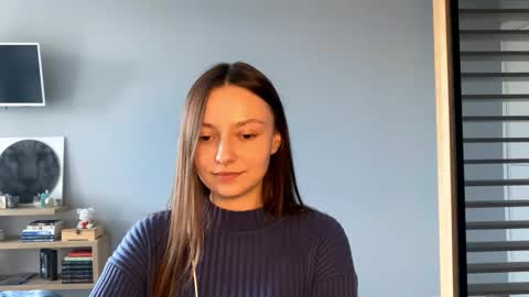 Agne online show from 11-15-25, 01:07