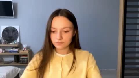 Agne online show from 11-25-25, 02:06