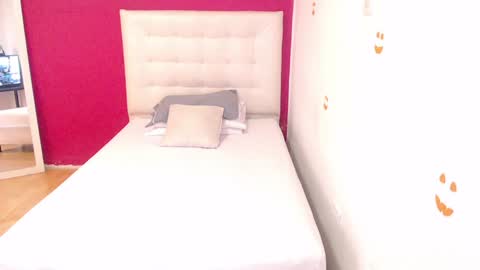 nextdoor_fantasy online show from 12-12-24, 01:49