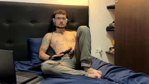 neythancopper online show from 03-08-26, 12:09