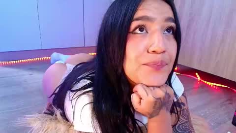 Valery Gonzales online show from 04-24-26, 06:54