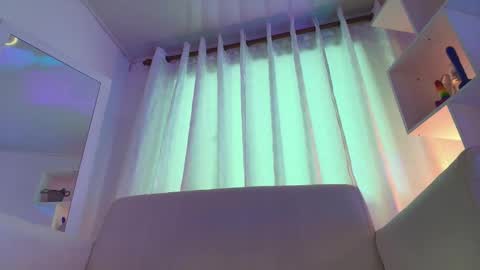  Angie   Instagram  angie julianac add me online show from 09-29-25, 11:59