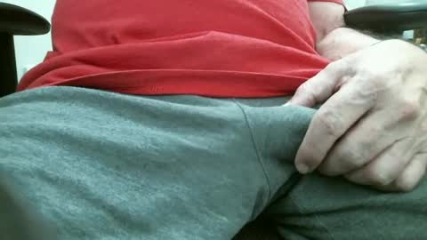 Snapshot of ngurth chatting on 09-13-25, 04:40 ngurth online show from 09-13-25, 04:40