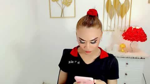 hottie nicole online show from 02-12-25, 07:34