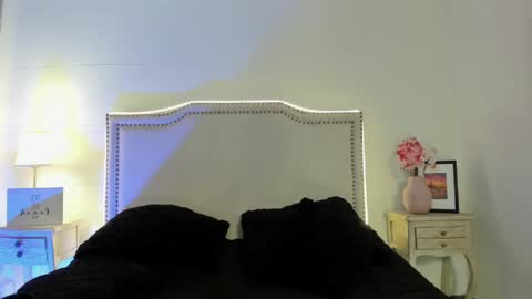 Nia Malkova online show from 04-24-26, 09:01