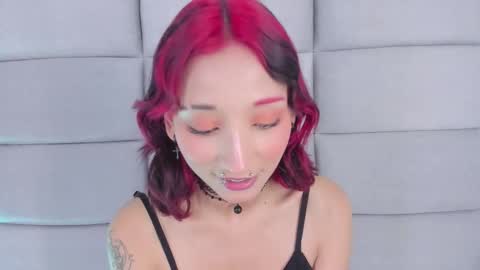 Nia online show from 02-26-26, 12:37