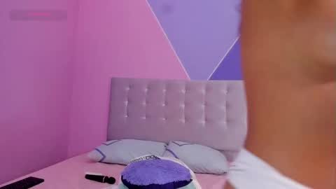 N I A online show from 02-15-25, 10:21