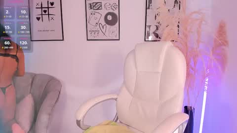 Nia online show from 09-17-25, 12:51