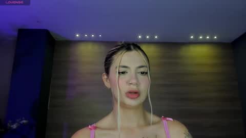 SQUIRTER DOLL    online show from 02-27-26, 07:58