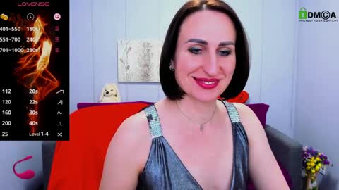 niasmithh online show from 02-22-25, 05:13