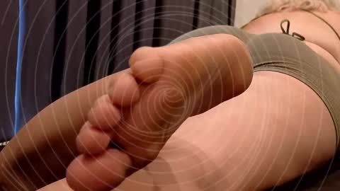 Kim online show from 02-05-26, 04:17