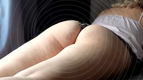 Kim online show from 02-26-26, 03:05