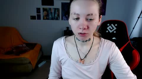 nica_kawaii online show from 03-24-26, 06:18