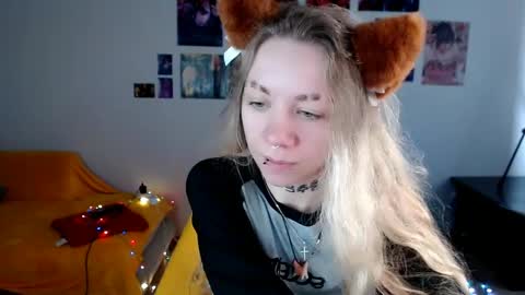 nica_kawaii online show from 04-23-26, 07:41