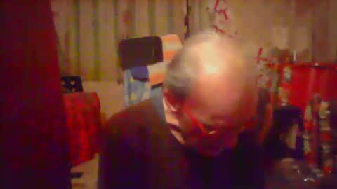 Snapshot of nice6body chatting on 09-20-25, 12:33 nice6body online show from 09-20-25, 12:33