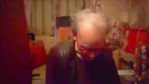 Snapshot of nice6body chatting on 10-10-25, 01:15 nice6body online show from 10-10-25, 01:15