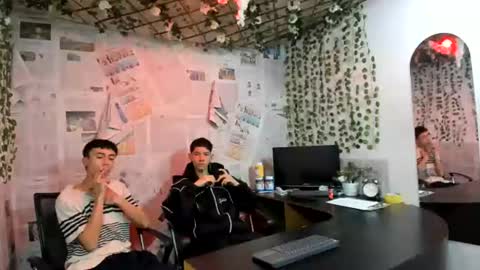 nice_boys11 online show from 07-04-26, 01:17