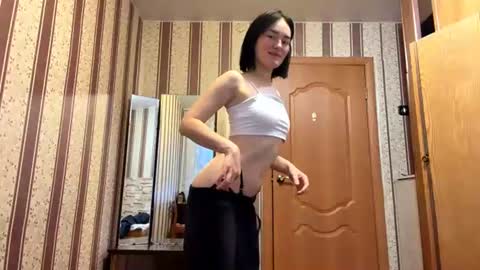 Alice  online show from 07-21-26, 05:26