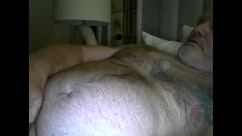 Snapshot of nice_oldguy60 chatting on 06-01-26, 02:13 OldMadtown Guy online show from 06-01-26, 02:13