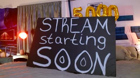 NICE AND SAVVY online show from 10-05-25, 04:44