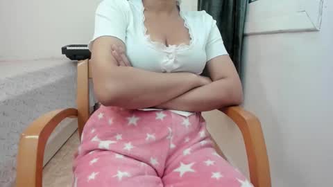 Sfora online show from 10-23-25, 07:29