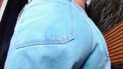 Michell  online show from 03-07-25, 10:54