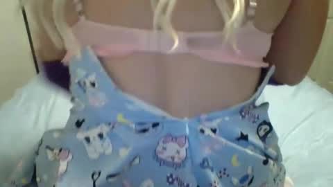 Ava Angel online show from 01-15-25, 03:22